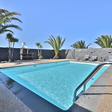 Jerry Holiday home *